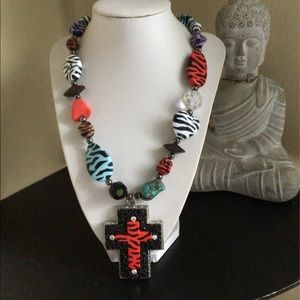 Southwest Style Colorful Acrylic Pendant Necklace.